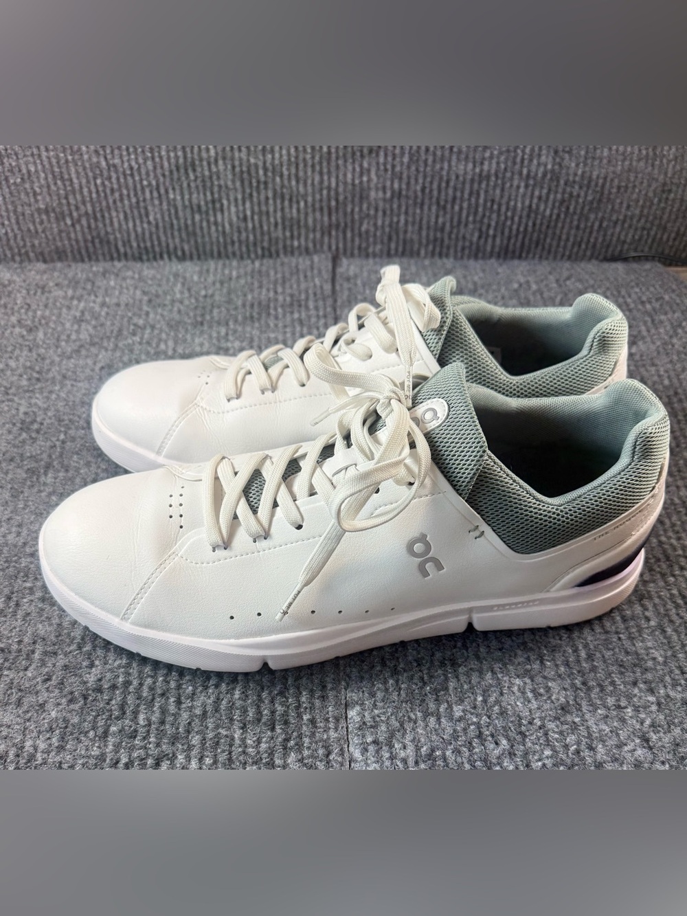 Size 13 - ON The Roger Advantage White Sage Green Men's On Cloudtec Sneakers